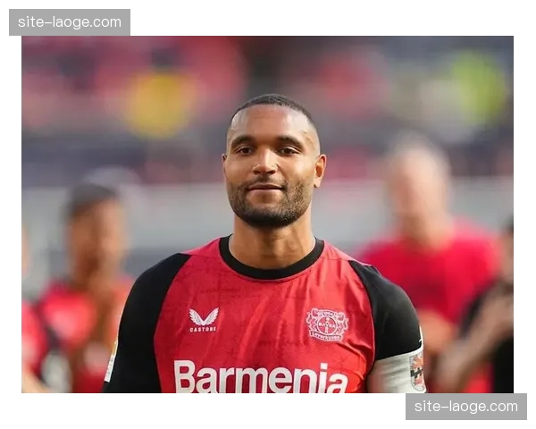 约纳坦塔传球成功率97%创纪录 拜仁后卫精准出球构建后场体系