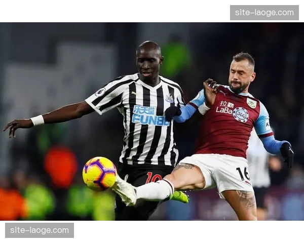 沃特金斯连续三场破门 维拉前锋成俱乐部历史英超射手王